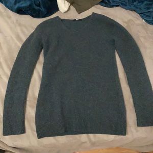 Vintage green wool v-neck